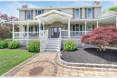 34 Stapleton Court, Middletown, NY 10940 - Photo 2