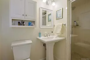7 Stewart Pl, Spring Valley, NY 10977 - Photo 20
