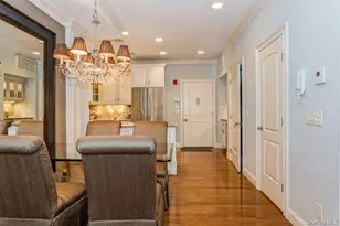 1105 Roosevelt Way, Westbury, NY 11590 - Photo 6
