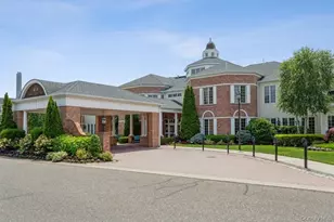 1105 Roosevelt Way, Westbury, NY 11590 - Photo 20