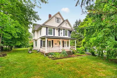 730 Western Highway, Blauvelt, NY 10913 - Photo 1