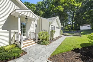 4 Dolphin Rd, New City, NY 10956 - Photo 20