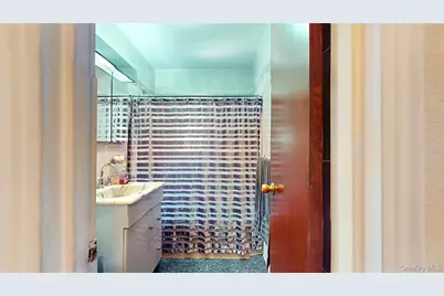 6224 78th Street, Middle Village, NY 11379 - Photo 16