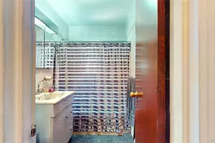 62-24 78th St, Middle Village, NY 11379 - Photo 16