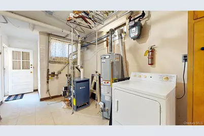 6224 78th Street, Middle Village, NY 11379 - Photo 28