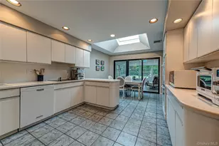 8 Woodvale Dr, Syosset, NY 11791 - Photo 2
