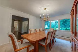 8 Woodvale Dr, Syosset, NY 11791 - Photo 6