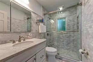 8 Woodvale Dr, Syosset, NY 11791 - Photo 8