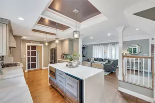 19 Joan Rd, Bay Shore, NY 11706 - Photo 8