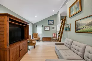 19 Joan Rd, Bay Shore, NY 11706 - Photo 32