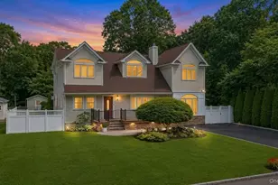 19 Joan Rd, Bay Shore, NY 11706 - Photo 4