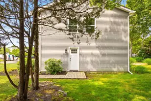 7 Sinnickson Rd, Center Moriches, NY 11934 - Photo 30