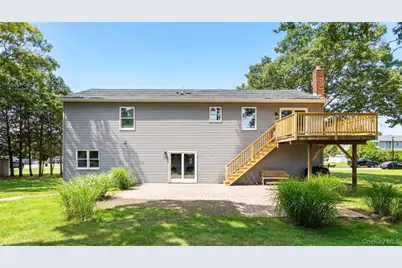 7 Sinnickson Road, Center Moriches, NY 11934 - Photo 26