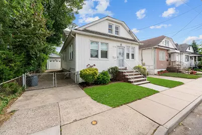 1318 Scimitar Avenue, Elmont, NY 11003 - Photo 2