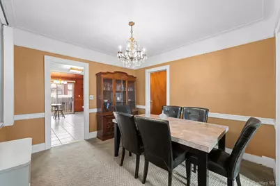 1318 Scimitar Avenue, Elmont, NY 11003 - Photo 6
