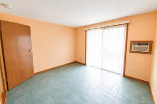 937 N 7th St, New Hyde Park, NY 11040 - Photo 10