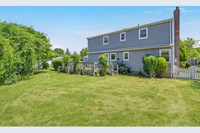 216 Gardner Avenue, Jericho, NY 11753 - Photo 20