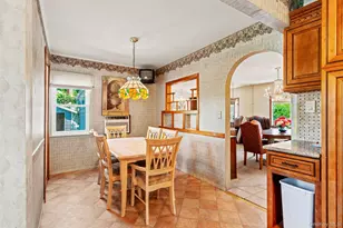 216 Gardner Ave, Jericho, NY 11753 - Photo 6