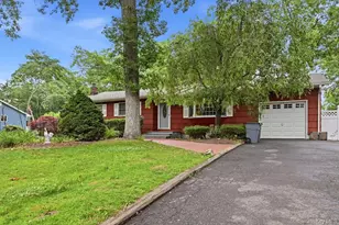 23 Flicker Dr, Middle Island, NY 11953 - Photo 26