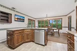 23 Flicker Dr, Middle Island, NY 11953 - Photo 6