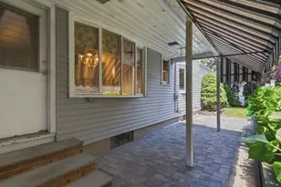 100 Bayberry Ave, Garden City, NY 11530 - Photo 30
