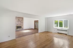 100 Bayberry Ave, Garden City, NY 11530 - Photo 6