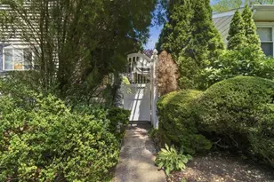 100 Bayberry Ave, Garden City, NY 11530 - Photo 34