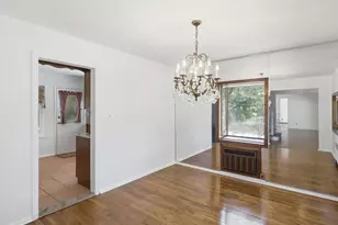 100 Bayberry Ave, Garden City, NY 11530 - Photo 18