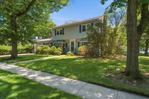 100 Bayberry Ave, Garden City, NY 11530 - Photo 2