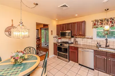 20 Kendell Drive, Wappingers Falls, NY 12590 - Photo 14