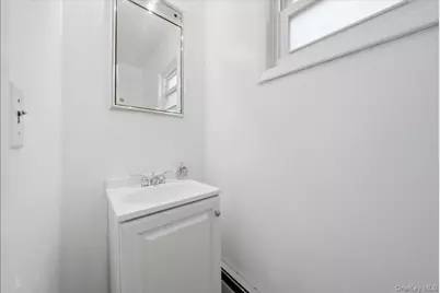 37 Park Avenue, Yonkers, NY 10703 - Photo 28