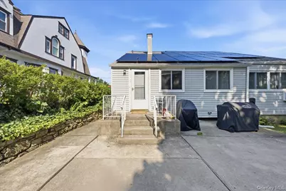 37 Park Avenue, Yonkers, NY 10703 - Photo 32
