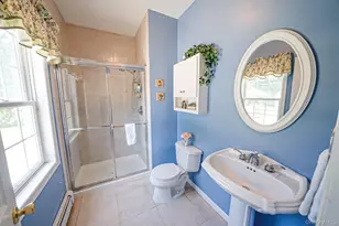 10 Park View Ln, Lake Grove, NY 11755 - Photo 22
