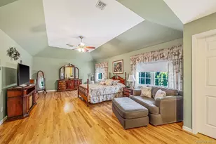 10 Park View Ln, Lake Grove, NY 11755 - Photo 34