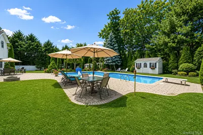 10 Park View Lane, Lake Grove, NY 11755 - Photo 48