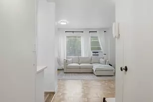 8 Fordham Hill Oval, Bronx, NY 10468 - Photo 2