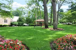651 W Blvd, Pelham, NY 10803 - Photo 10