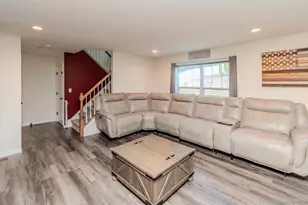 211 Ridgeline Dr, Poughkeepsie, NY 12603 - Photo 16