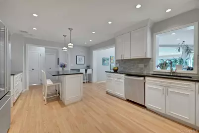 16 Hearthstone Circle, Scarsdale, NY 10583 - Photo 14
