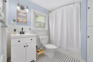 44 Elizabeth St, Port Chester, NY 10573 - Photo 18