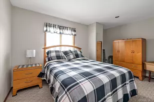 29-43 201st St, Bayside, NY 11360 - Photo 10