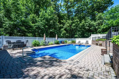 14 Sandpiper Court, Smithtown, NY 11787 - Photo 46