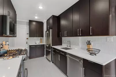 280 Bronxville #8B, Bronxville, NY 10708 - Photo 6
