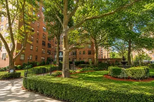 99-05 63rd Dr, Rego Park, NY 11374 - Photo 28