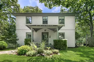 28 Wolf Way, East Hampton, NY 11937 - Photo 2