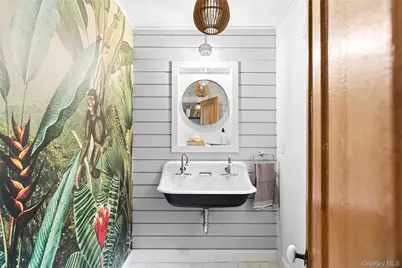 28 Wolf Way, East Hampton, NY 11937 - Photo 10