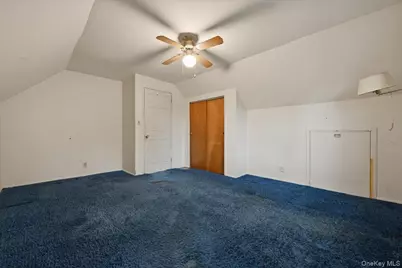 207 Sullivan Avenue, Farmingdale, NY 11735 - Photo 22