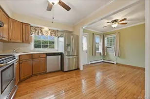 207 Sullivan Ave, Farmingdale, NY 11735 - Photo 12