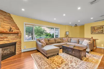 90 Virginia Drive, Manhasset, NY 11030 - Photo 2