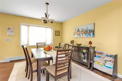 90 Virginia Drive, Manhasset, NY 11030 - Photo 6